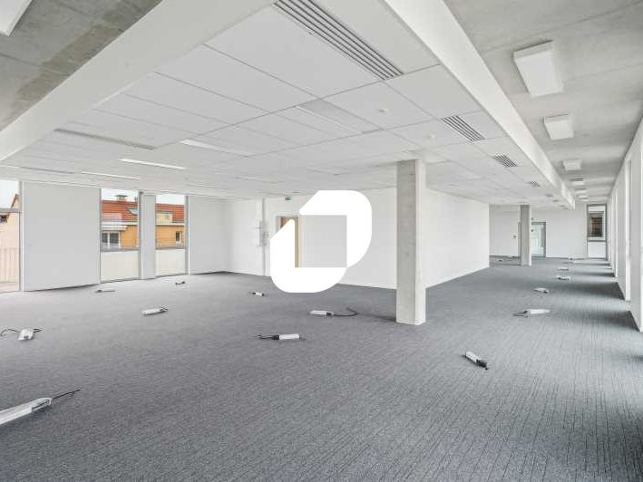 IMMPROVE vous propose à la location 3 plateaux de