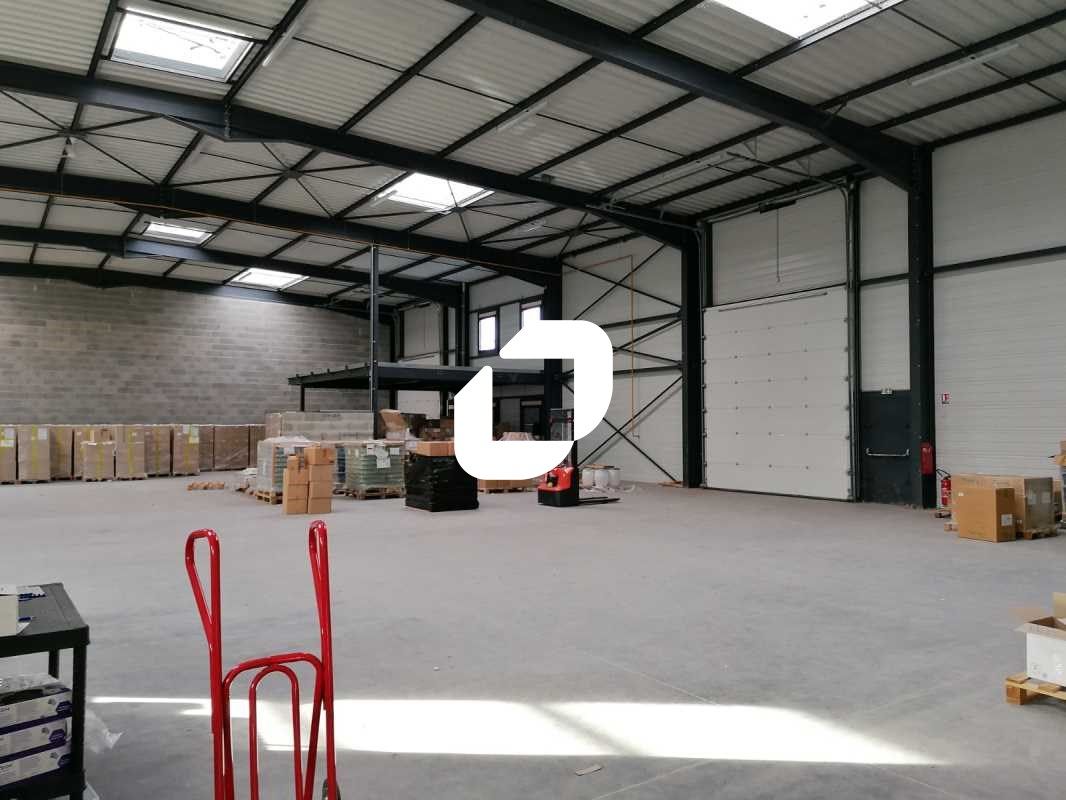 Situé au coeur du parc RN BOW 2 dans la commune d