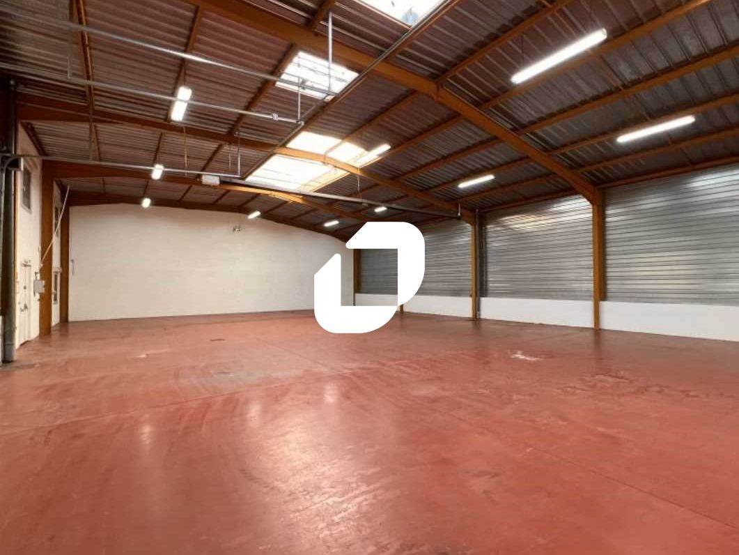 IMMPROVE Lyon, vous propose sur la commune de Vén