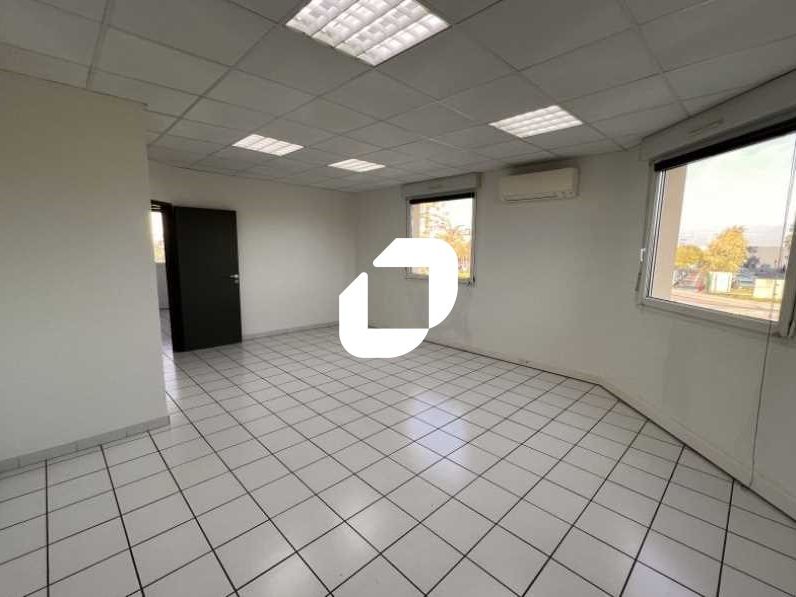 IMMPROVE Lyon, vous propose sur la commune de Vén