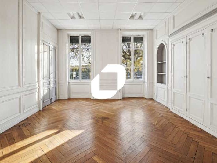 A deux pas de la Place des Terreaux et de la Pres