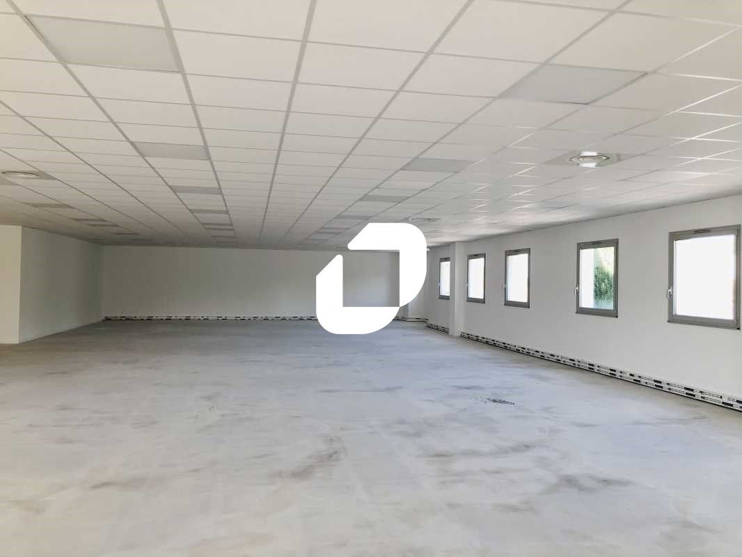 Saint Priest, au coeur de la ZI Mi-Plaine, Immpro