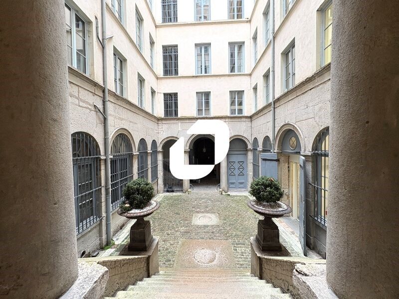 IMMPROVE vous propose des bureaux de 60 m² à vend