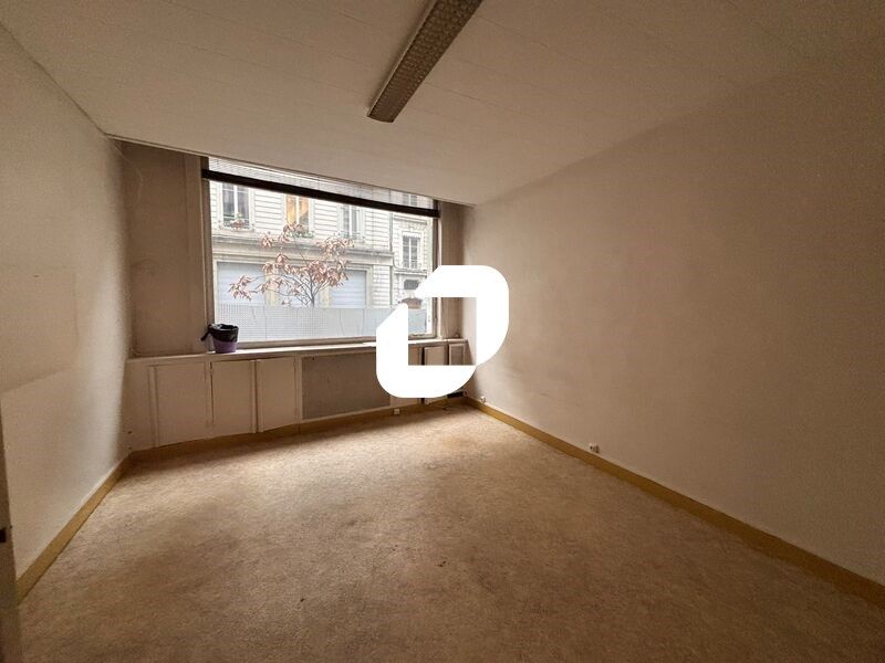 Immprove propose à la location 87 m² de bureaux à