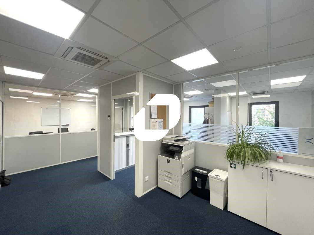 Immprove vous propose des bureaux à vendre, lumin