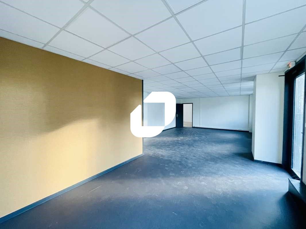 Dans un petit parc d'activités, Immprove vous pro