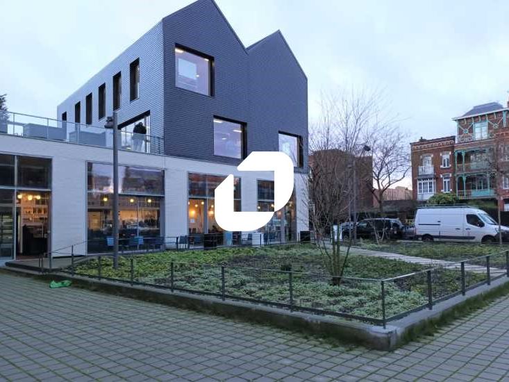 Immprove vous propose un local à louer en plein c