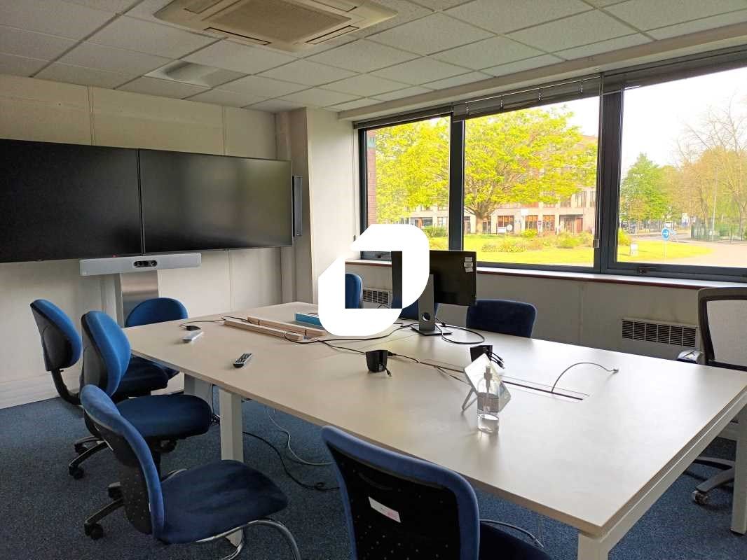 Immprove vous propose des bureaux rénovés et lumi