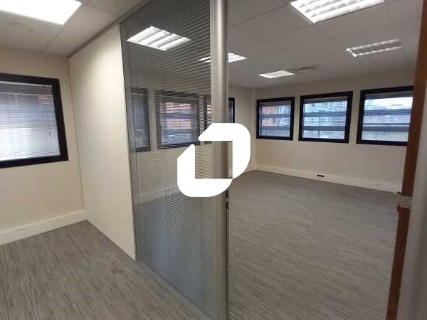 Immprove vous propose à la location, une surface 