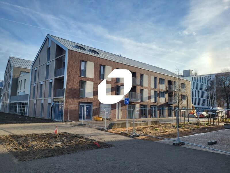 Immprove vous propose, à la vente en rez-de-chaus