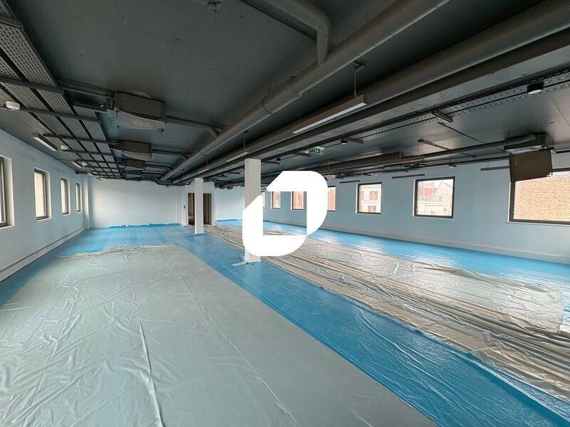 IMMPROVE vous propose des bureaux dans un immeubl