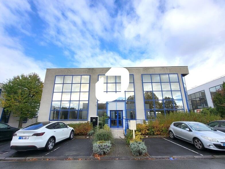 Immprove vous propose cet immeuble indépendant bé