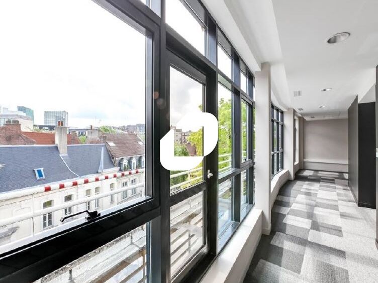 Immprove vous propose deux superbes plateaux de b