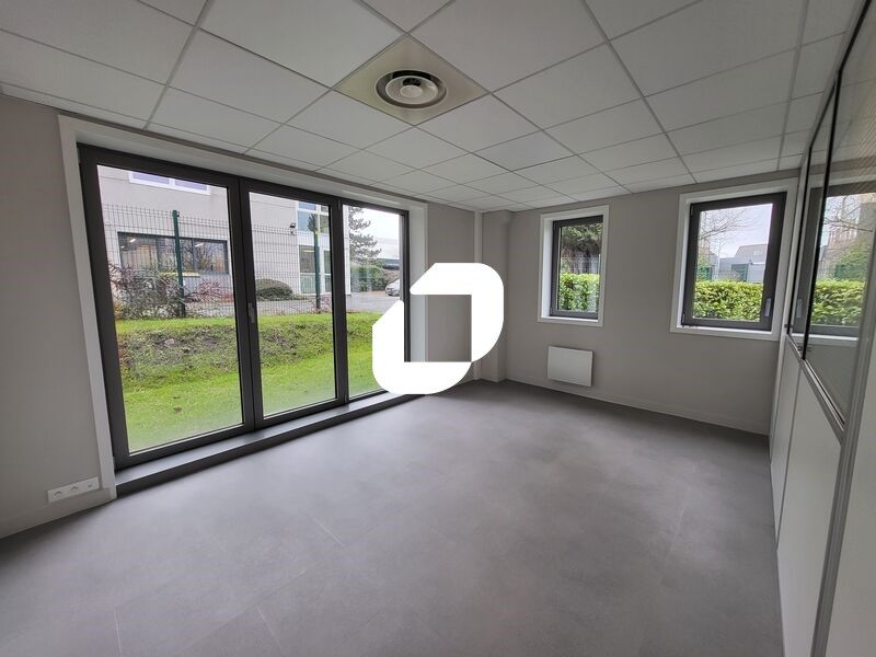 Immprove vous propose deux plateaux à louer dans 