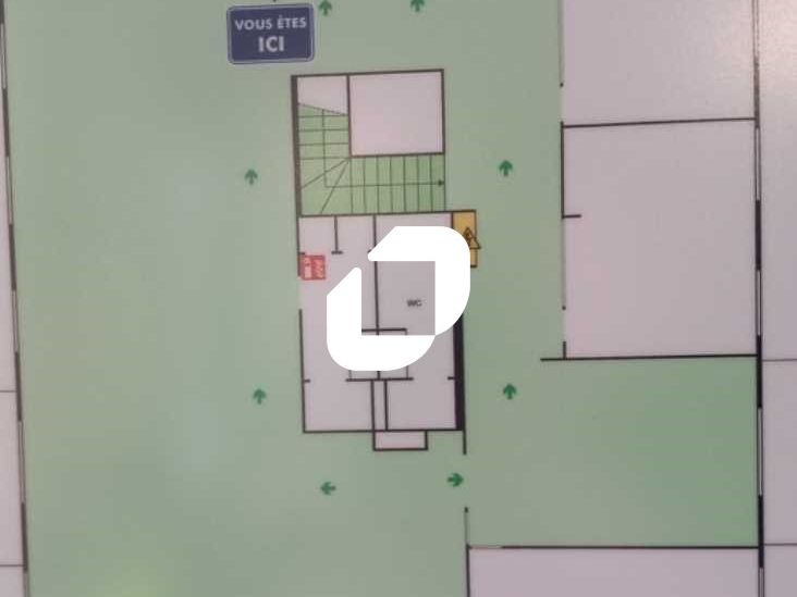 Location bureaux 467 m² non divisibles