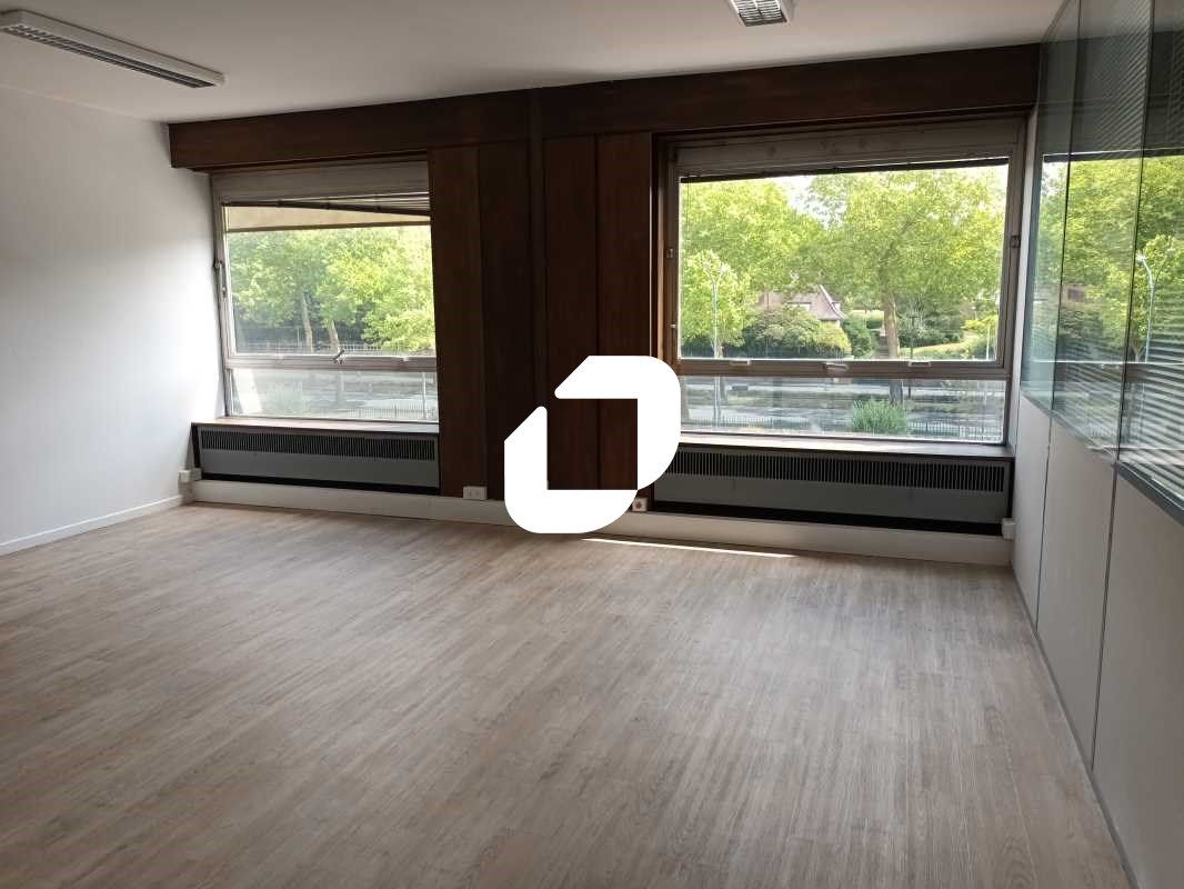 IMMPROVE vous propose, situé en plein coeur de Cr