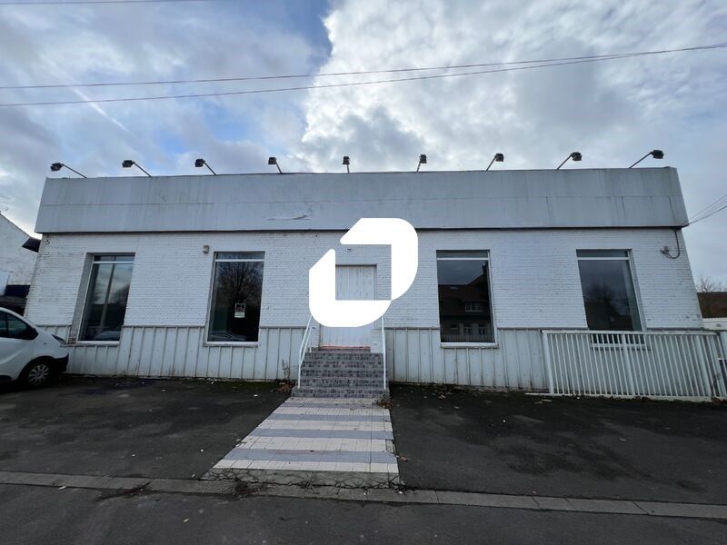 Immprove vous propose à la location un local comm