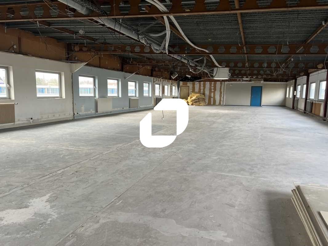 Immprove vous propose à la location, des locaux a