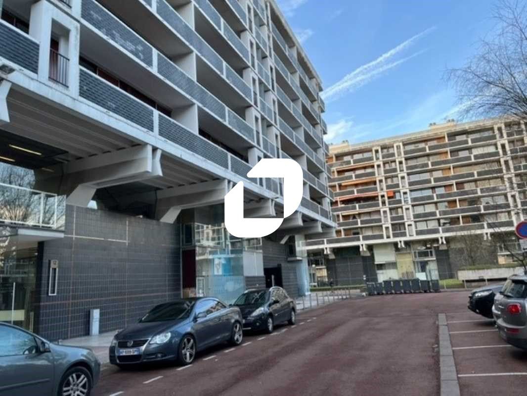 Immprove vous propose, à proximité du métro  stat