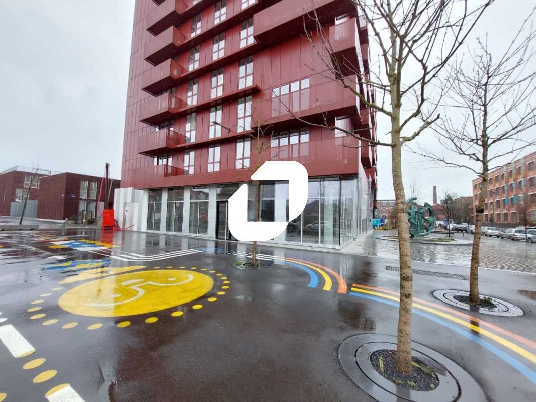 Immprove vous propose à la location, un local com