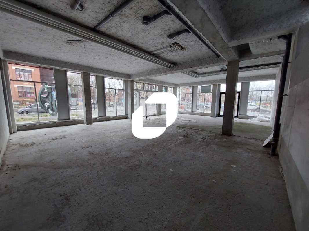 Immprove vous propose à la location, un local com