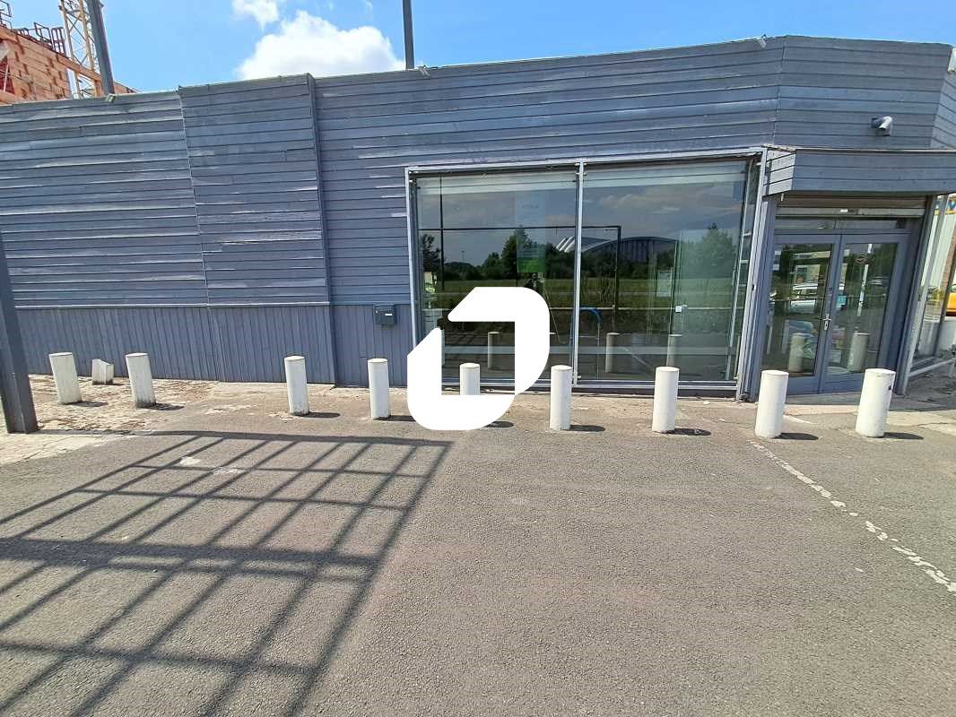 Immprove vous propose à la location un local comm