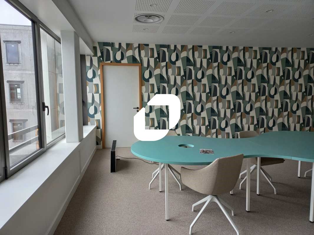 Immprove vous propose des bureaux neufs à Villene