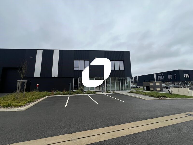 IMMPROVE vous propose à la location, un bâtiment