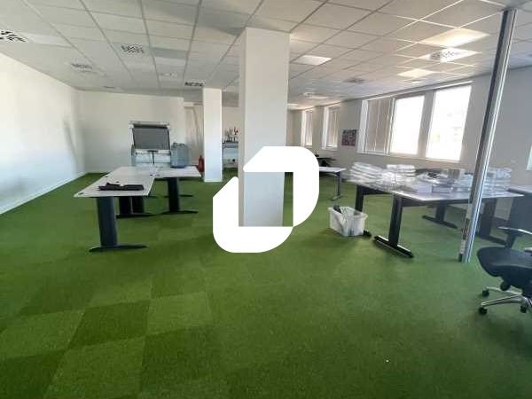 À la recherche d'un espace de bureau moderne et s