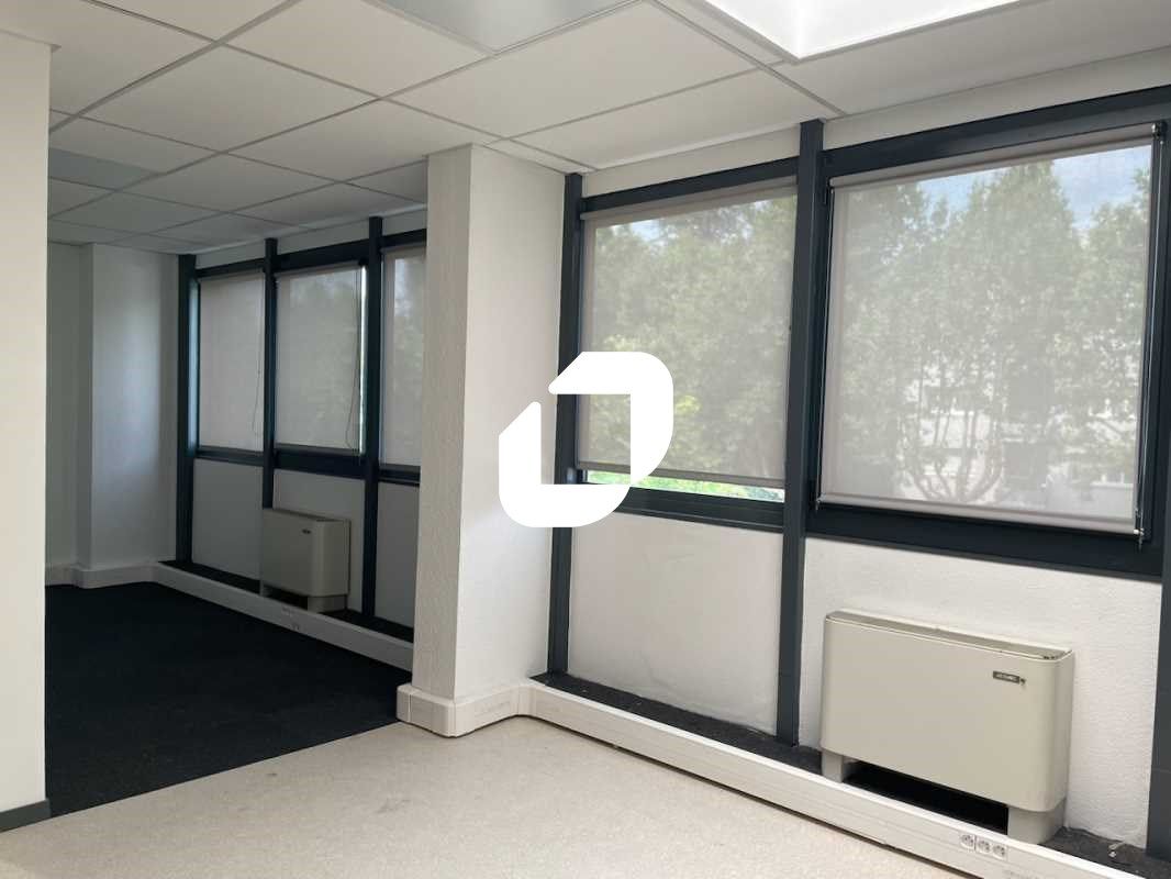 Immprove vous propose sur la commune d' Échirolle