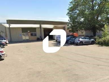 Découvrez un local d'activité exceptionnel de 100