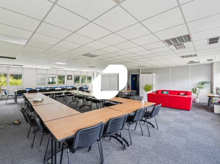 Sur MEYLAN, secteur recherché de Maupertuis, bell