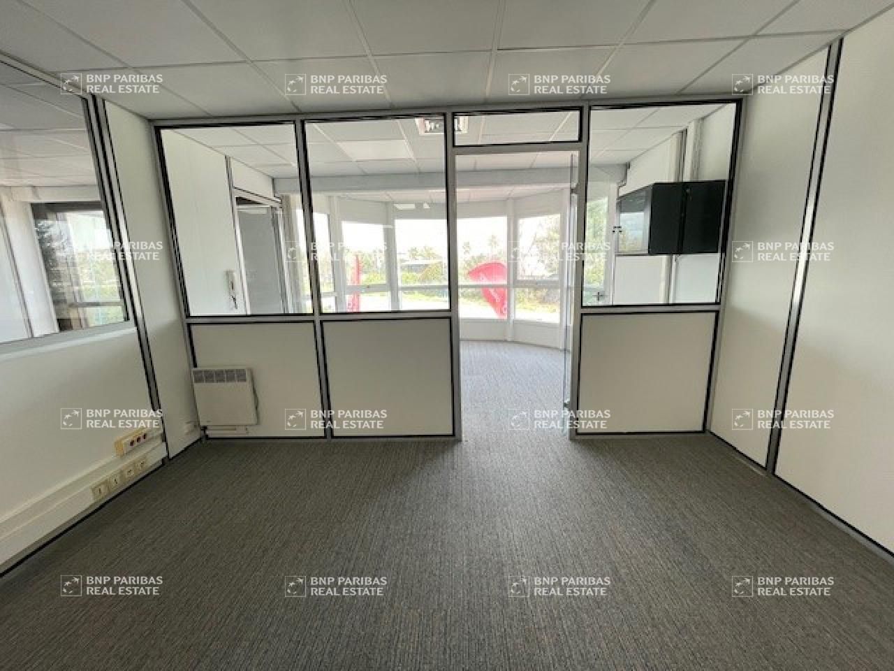 Location Bureaux 113 m² non divisibles 06600 Antibes
