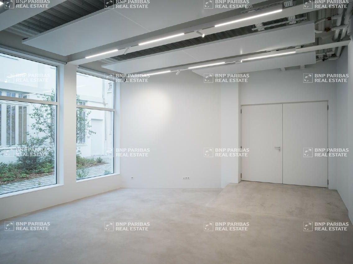 702.1 m² pour ce bureaux en vente à Paris