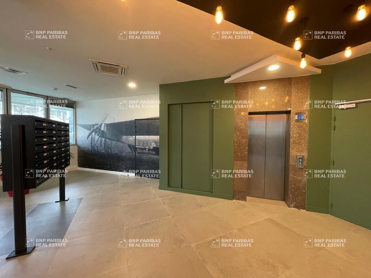 1450 m² pour ce bureaux en location à Vélizy-villacoublay