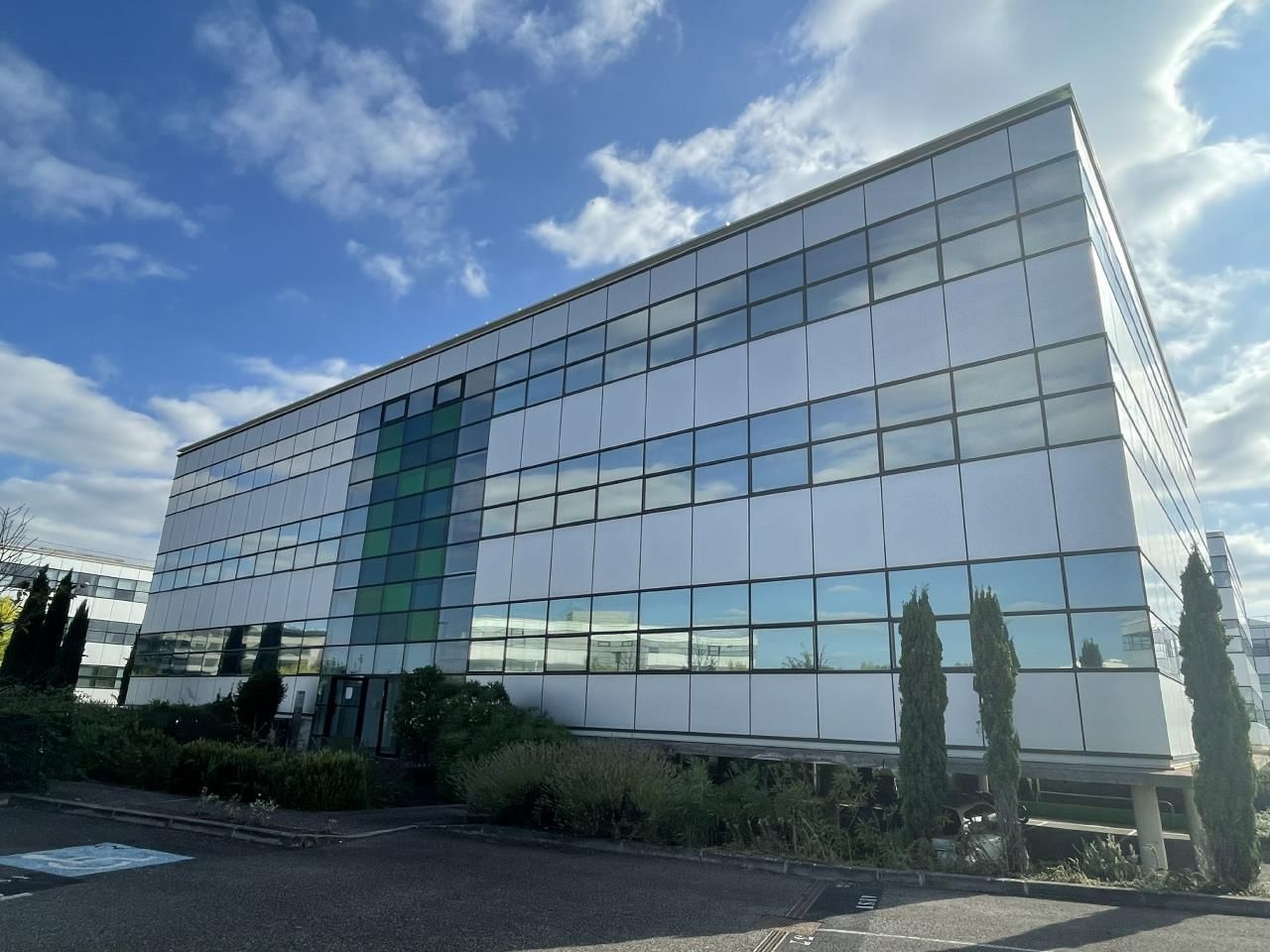 1234 m² pour ce bureaux en location à Toulouse