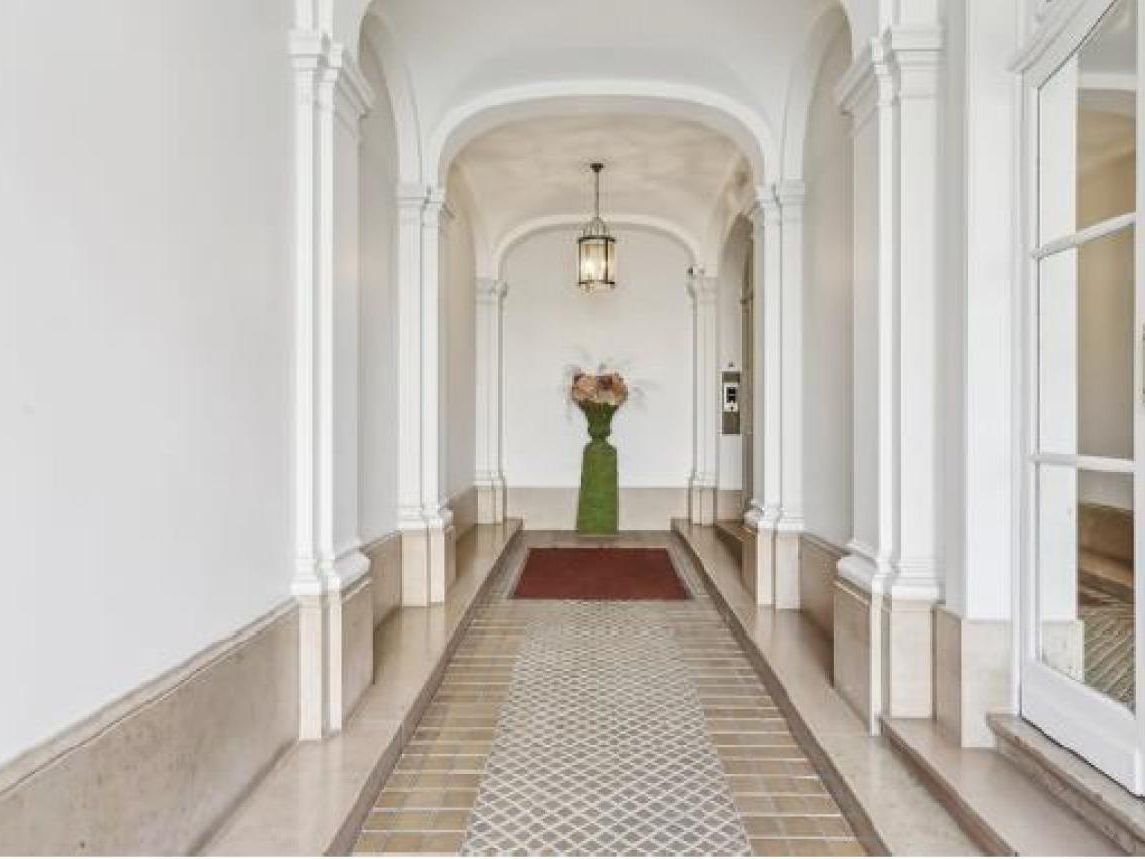 180 m² pour ce bureaux en location à Paris