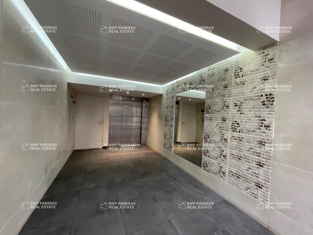 354 m² pour ce bureaux en location à Lille