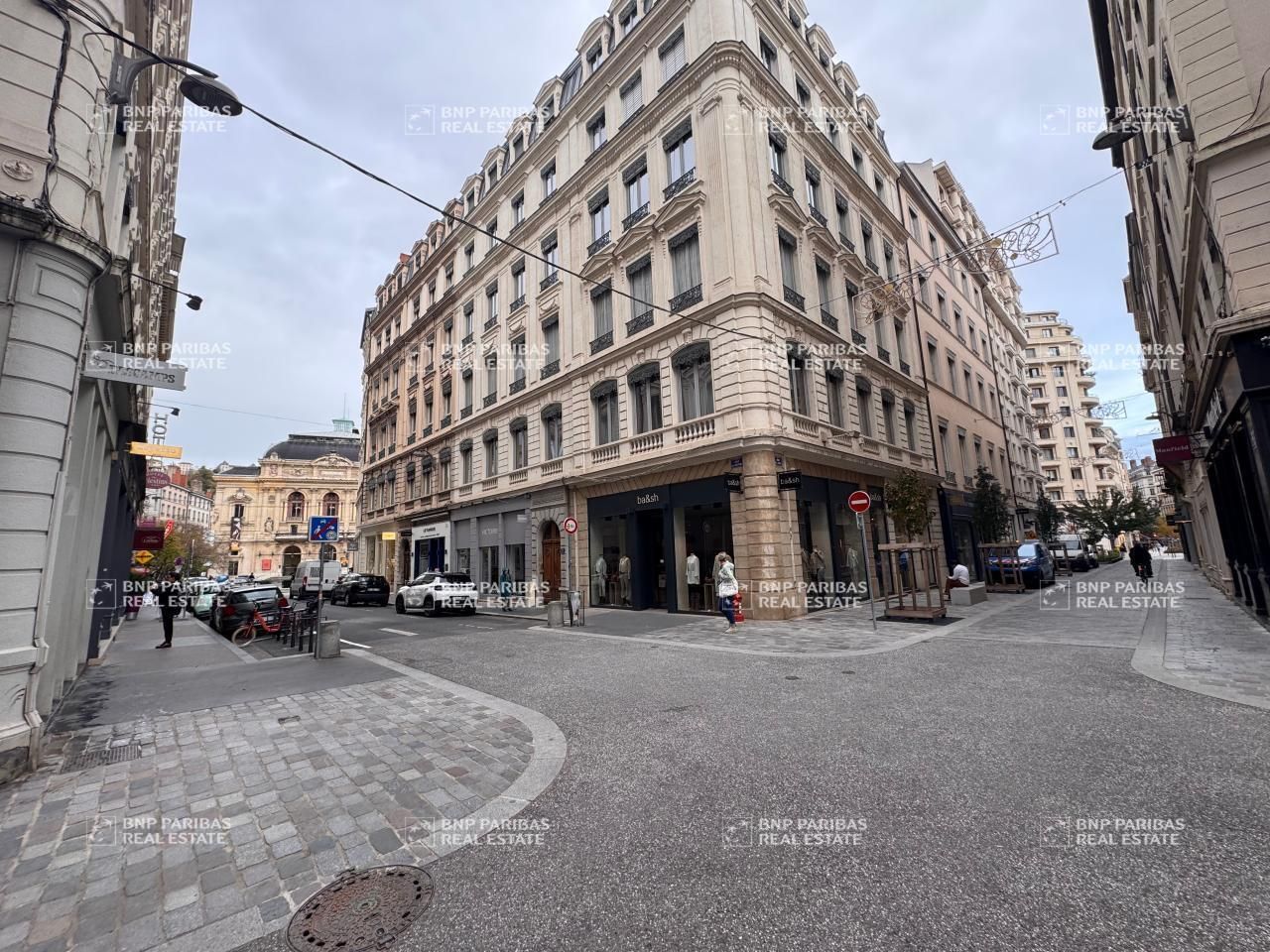 175 m² pour ce bureaux en vente à Lyon