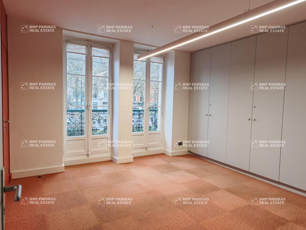 100 m² pour ce bureaux en location à Rennes