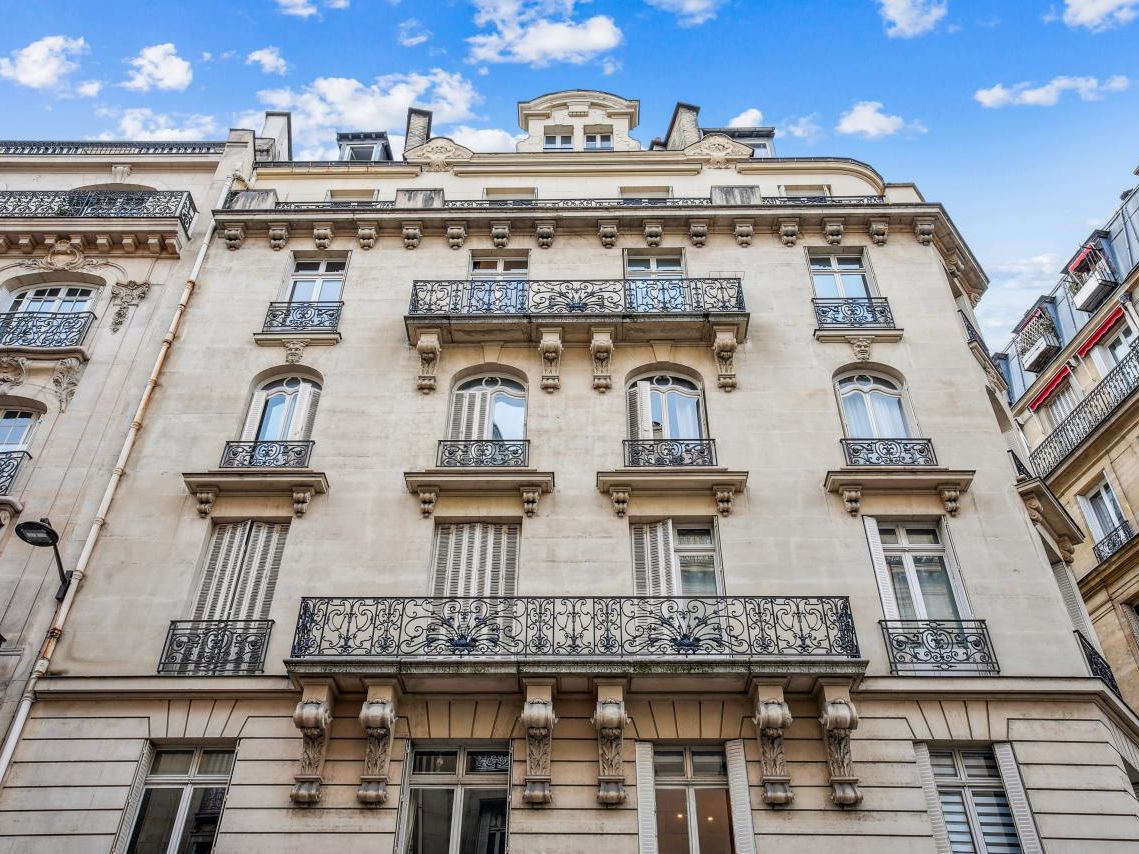 Location Bureaux 300 m² non divisibles 75016 Paris