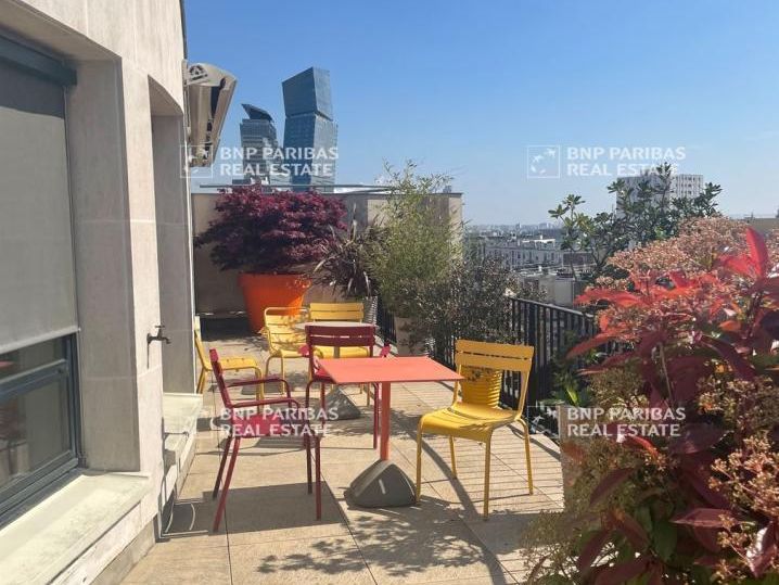 Location Bureaux 3592.3 m² divisibles 75013 Paris