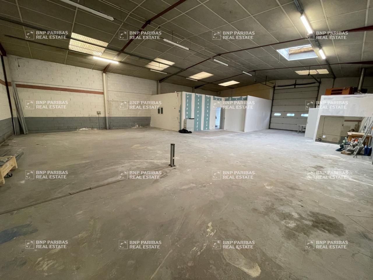 Location Activité 270 m² non divisibles 35510 Cesson-sevigne