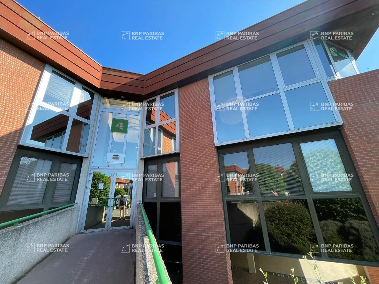 Location Bureaux 460.67 m² non divisibles 31670 Labège