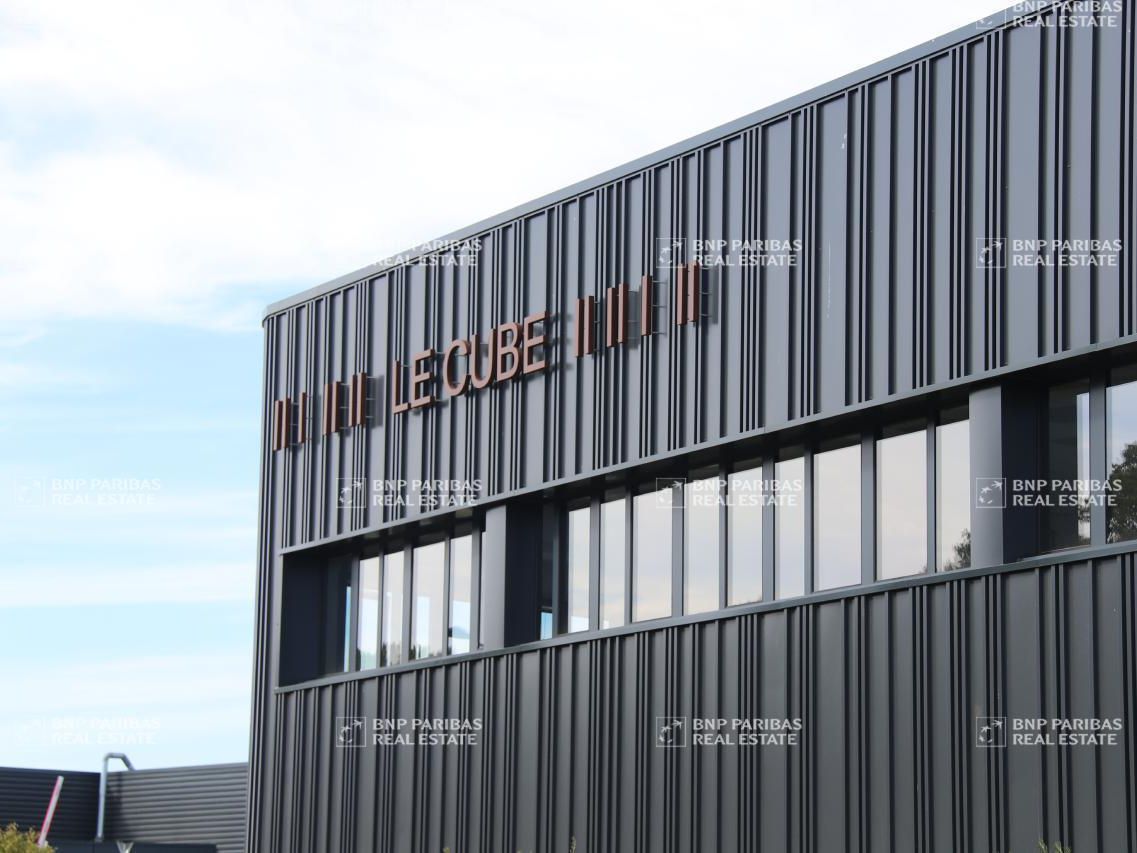 3263.04 m² pour ce bureaux en vente à Mauguio