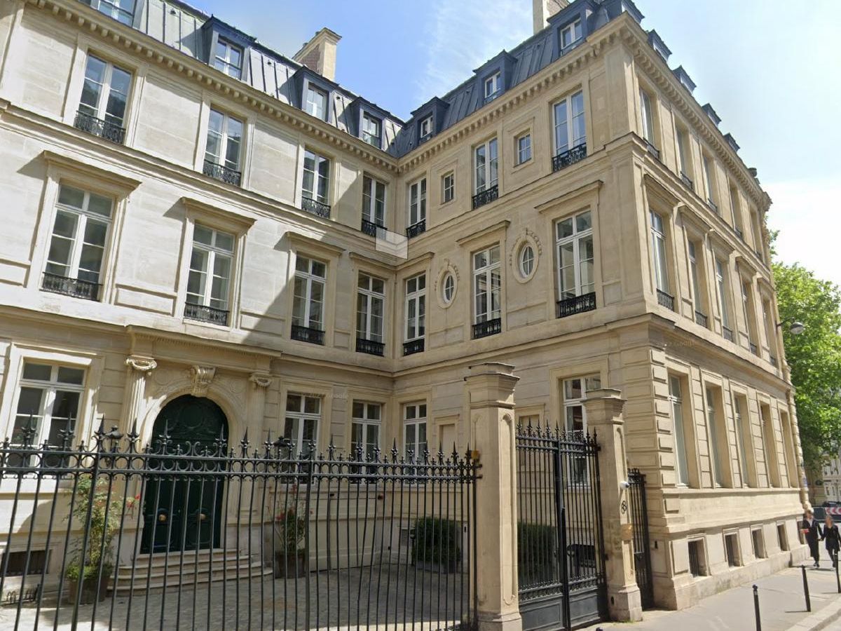 Location Bureaux 1766.2 m² non divisibles 75116 Paris