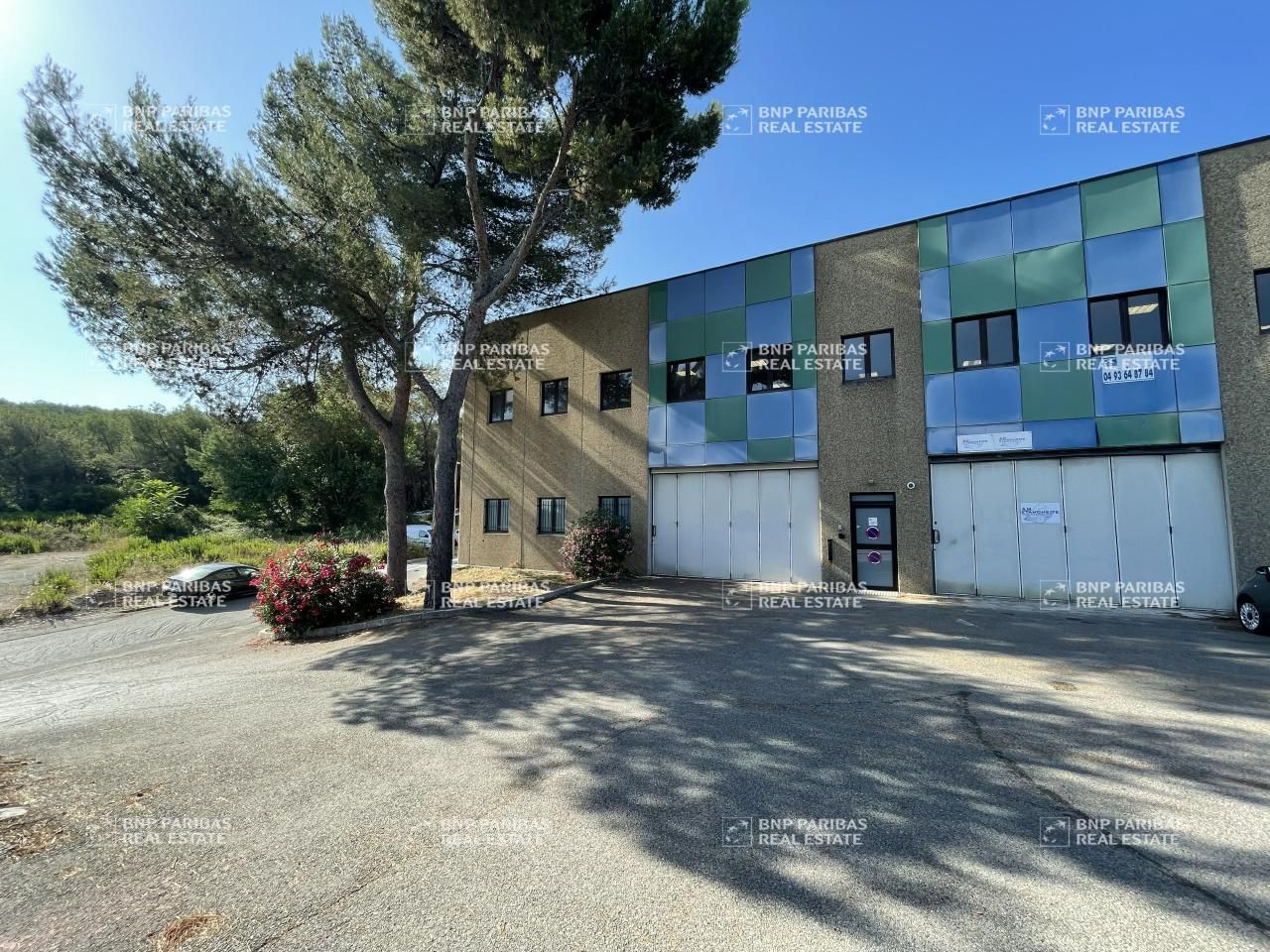 Location Activité 206 m² non divisibles 06220 Vallauris