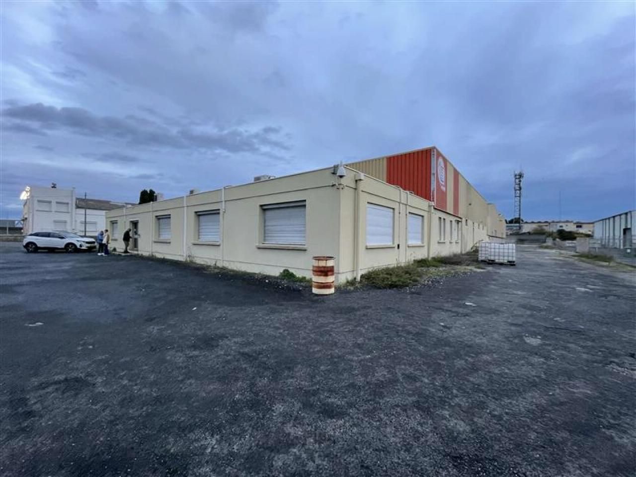 3007 m² pour ce mixtes en vente à Béziers