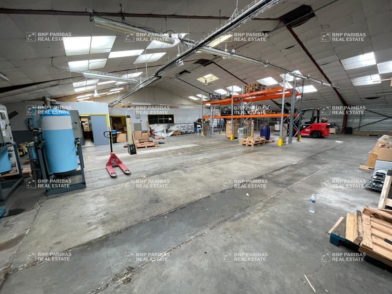 Vente Activité 900 m² non divisibles 35136 Saint-jacques-de-la-lande