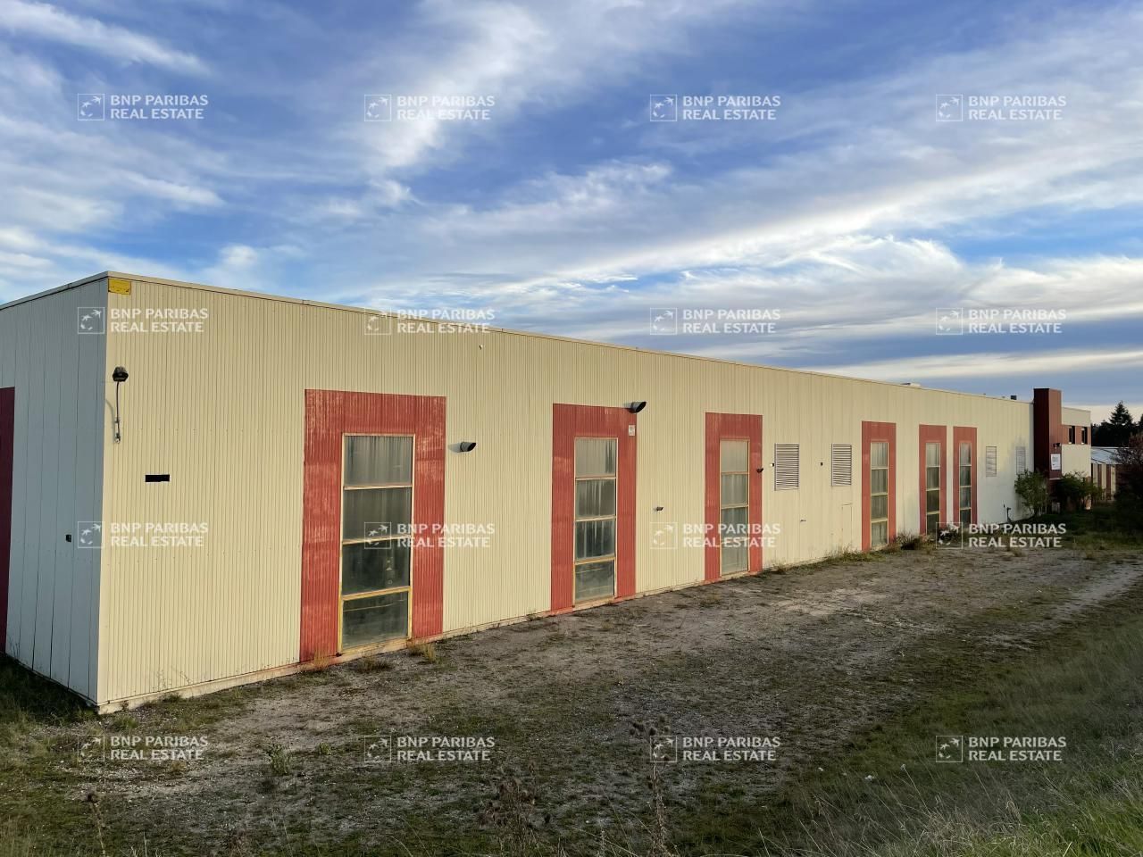 6620 m² pour ce activité en location à Selongey